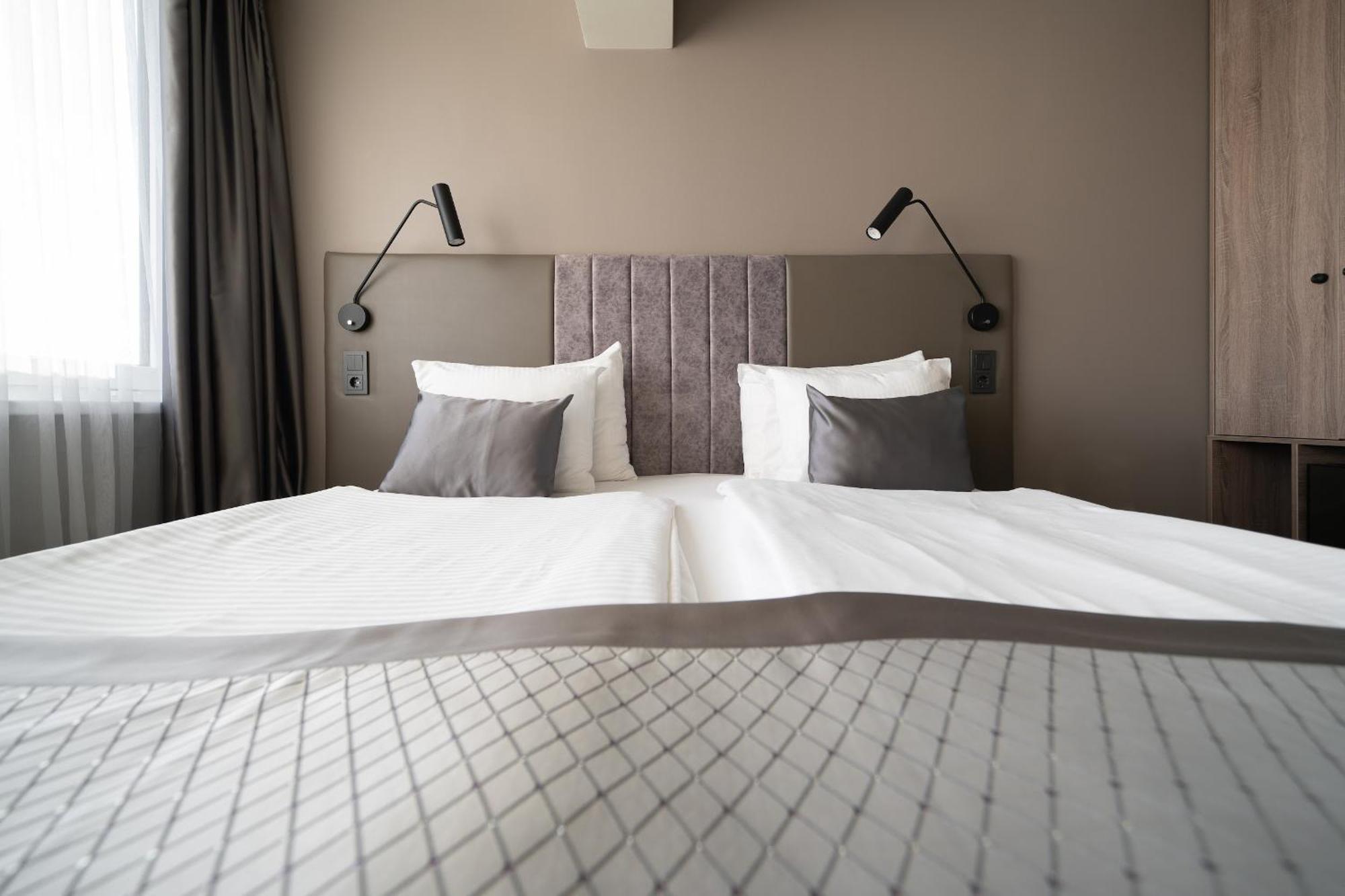 Bellevue Park With Free Parking Hotel 4*